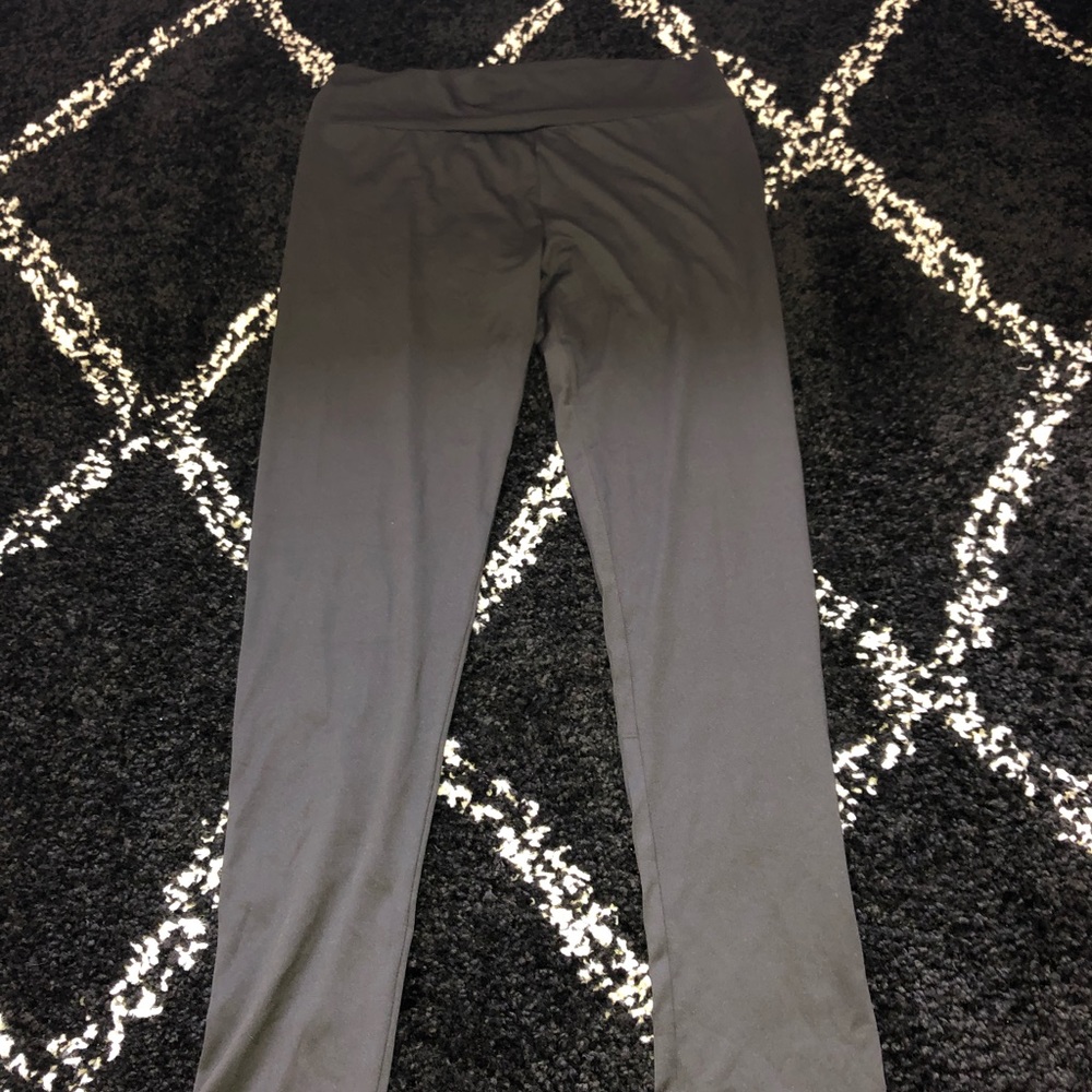 Black leggings never worn
